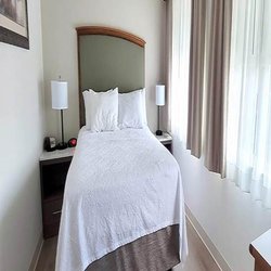 The Randolph Inn & Suites