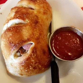 Brooklyn Pizza - Amazing calzone!! Delicious, all fresh ingredients. Locally purchased. - Italian Near Me - Fulton, Missouri