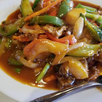 Siam Garden Cafe - Sweet sour stir fry beef. This had a good flavor but why wasn't it served hot? - Thai Near Me - Honolulu, Hawaii Siam Garden Cafe - Sweet sour stir fry beef. This had a good flavor but why wasn't it served hot? - Thai Near Me - Honolulu, Hawaii
