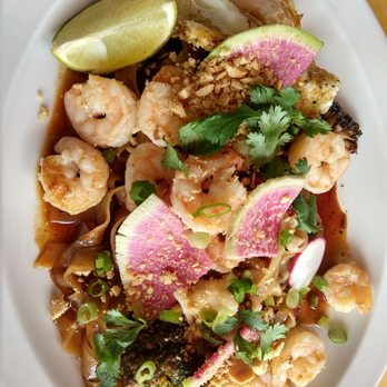 Dashi - Shrimp Pad Thai ($11) - Food Trucks Near Me - North Charleston, South Carolina Dashi - Shrimp Pad Thai ($11) - Food Trucks Near Me - North Charleston, South Carolina
