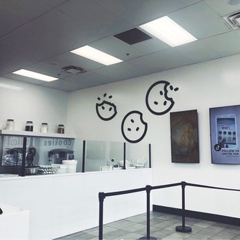 Crumbl - Oakley - Bakeries Near Me - Cincinnati, Ohio Crumbl - Oakley - Bakeries Near Me - Cincinnati, Ohio