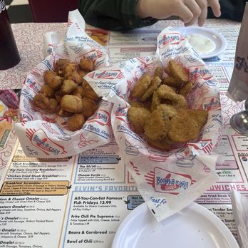 Boom-a-rang Diner - Fried pickles and cheese curds were crisp and delicious - American Near Me - Guthrie, Oklahoma