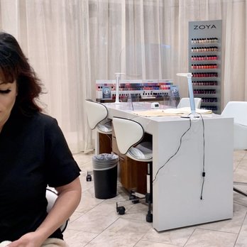 Harrah's Resort Southern California - Nail Technician Maria - 5 star! Huge selection of Zoya polish in the background. - Casinos Near Me - Funner, California