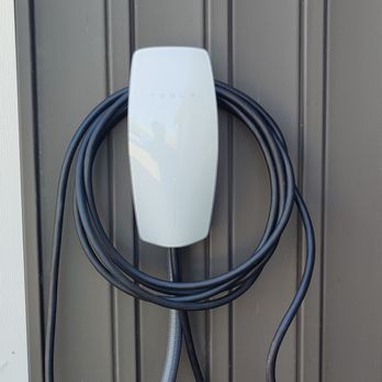 Bodey Electric - Ev charger install - Electricians Near Me - Wayland, Michigan Bodey Electric - Ev charger install - Electricians Near Me - Wayland, Michigan