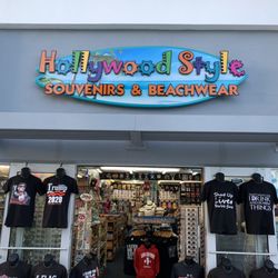 Hollywood Style