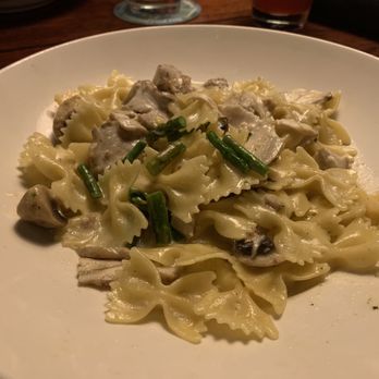 Bahama Breeze - Jerk Chicken Pasta - Seafood Near Me - Raleigh, North Carolina Bahama Breeze - Jerk Chicken Pasta - Seafood Near Me - Raleigh, North Carolina