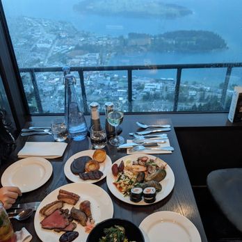 Stratosfare Restaurant & Bar - Buffets Near Me - Queenstown, OTA
