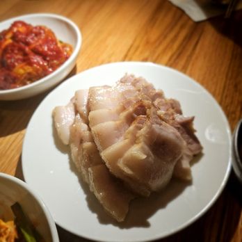 Moono - Bossam/보쌈. Standard but good $28 - Korean Near Me - New York, New York