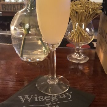 Wiseguy Lounge - Apple Sauced - delish - Cocktail Bars Near Me - Indianapolis, Indiana