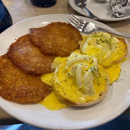 Eggs Benedict