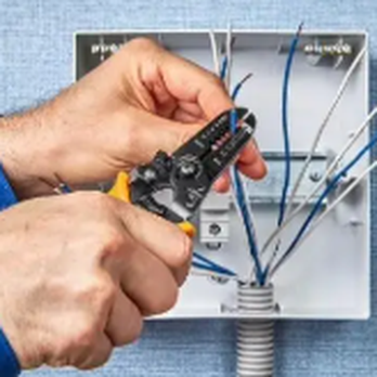 Lark Electric - Electricians Near Me - Brownwood, Texas Lark Electric - Electricians Near Me - Brownwood, Texas