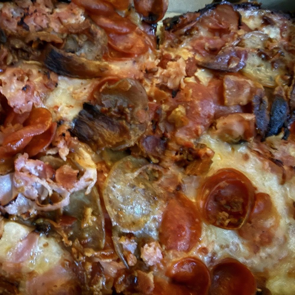 Detroit Style Butcher's Block Pizza - This is the one! Detroit Style Butcher's Block Pizza - This is the one!