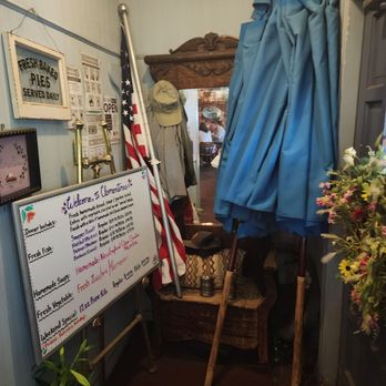 Clementine's Steak House - front Entrance interior - Steakhouses Near Me - Carpinteria, California
