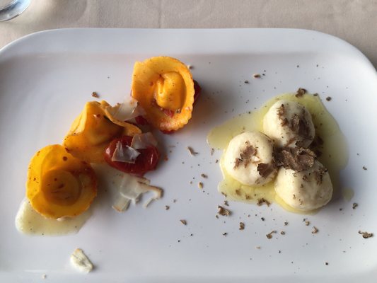 La Cantinella by null