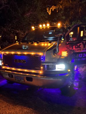 Emergency Roadside Assistance... 24/7 - R & Y Towing keeps our community moving. Need a tow truck for a car or motorcycle? We provide
roadside assistance, including towing, lockouts, fuel delivery, tire changes, and jump-starts - getting
you back on the road quickly. Emergency Roadside Assistance... 24/7 - R & Y Towing keeps our community moving. Need a tow truck for a car or motorcycle? We provide
roadside assistance, including towing, lockouts, fuel delivery, tire changes, and jump-starts - getting
you back on the road quickly.