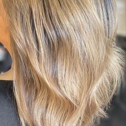 Beez Beauty Bar - Today Bee did a trim, root retouch, partial customized highlights/balayage, and f18 conditioning treatment.