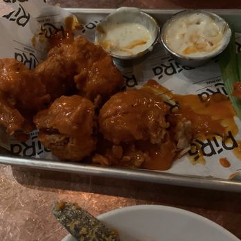 Rí Rá Irish Pub - Wings - Irish Near Me - Las Vegas, Nevada