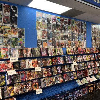 Hello Comic - Uptown - Huge displays - Comic Books Near Me - Charlottesville, Virginia