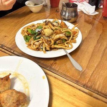 Dumpling & Noodle House - Chinese Near Me - Potts Point, NSW Dumpling & Noodle House - Chinese Near Me - Potts Point, NSW