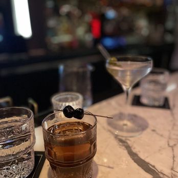 Cento - Manhattan - Italian Near Me - Columbus, Ohio Cento - Manhattan - Italian Near Me - Columbus, Ohio