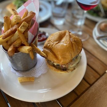Saddlehill Winery & Farmhouse Kitchen - Cowboy Burger - Wine Tasting Room Near Me - Voorhees Township, New Jersey Saddlehill Winery & Farmhouse Kitchen - Cowboy Burger - Wine Tasting Room Near Me - Voorhees Township, New Jersey