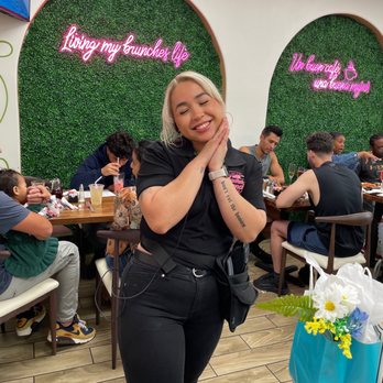 Madres Brunch - Breakfast & Brunch Near Me - Whittier, California Madres Brunch - Breakfast & Brunch Near Me - Whittier, California