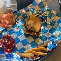 Bacon cheeseburger with fries Bacon cheeseburger with fries