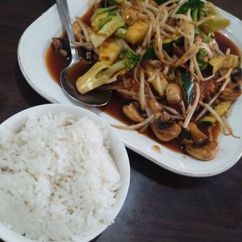 Wok In Cafe - Vegetable Egg Foo Young and a side order of rice - Chinese Near Me - Redlands, California Wok In Cafe - Vegetable Egg Foo Young and a side order of rice - Chinese Near Me - Redlands, California