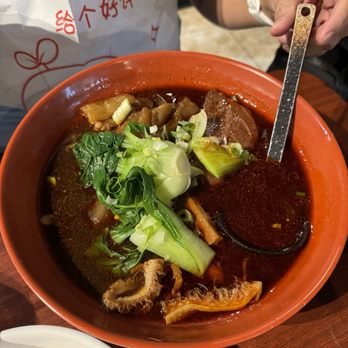 Corner Beef Noodle House - Beef Offal Noddle-牛三寶面 - Taiwanese Near Me - El Monte, California