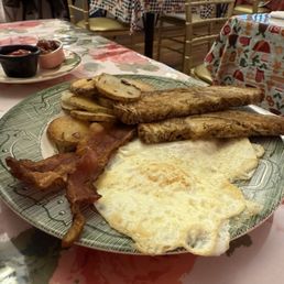 Farmhouse Breakfast