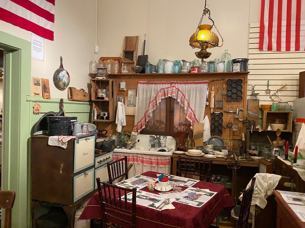 WILLAMINA MUSEUM OF HISTORY Updated June 2024 188 D St, Willamina
