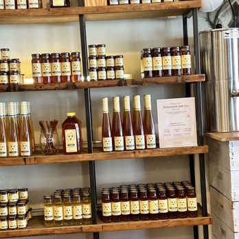 Savannah Bee Company - Honey honey everywhere - Honey Near Me - Myrtle Beach, South Carolina Savannah Bee Company - Honey honey everywhere - Honey Near Me - Myrtle Beach, South Carolina