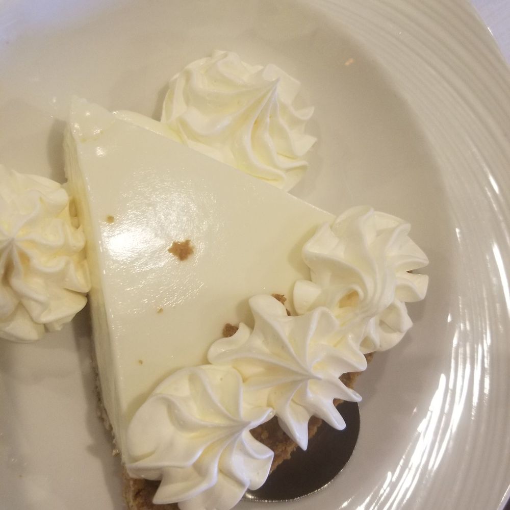 Pirate's Cove Restaurant - Delicious Key Lime pie! - Seafood Near Me - Chesapeake, Virginia Pirate's Cove Restaurant - Delicious Key Lime pie! - Seafood Near Me - Chesapeake, Virginia