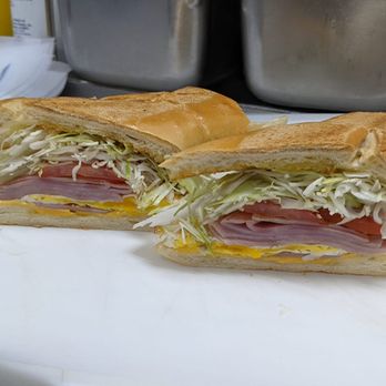 La Viña - Sándwich combinación - Bakeries Near Me - San Juan, Puerto Rico La Viña - Sándwich combinación - Bakeries Near Me - San Juan, Puerto Rico