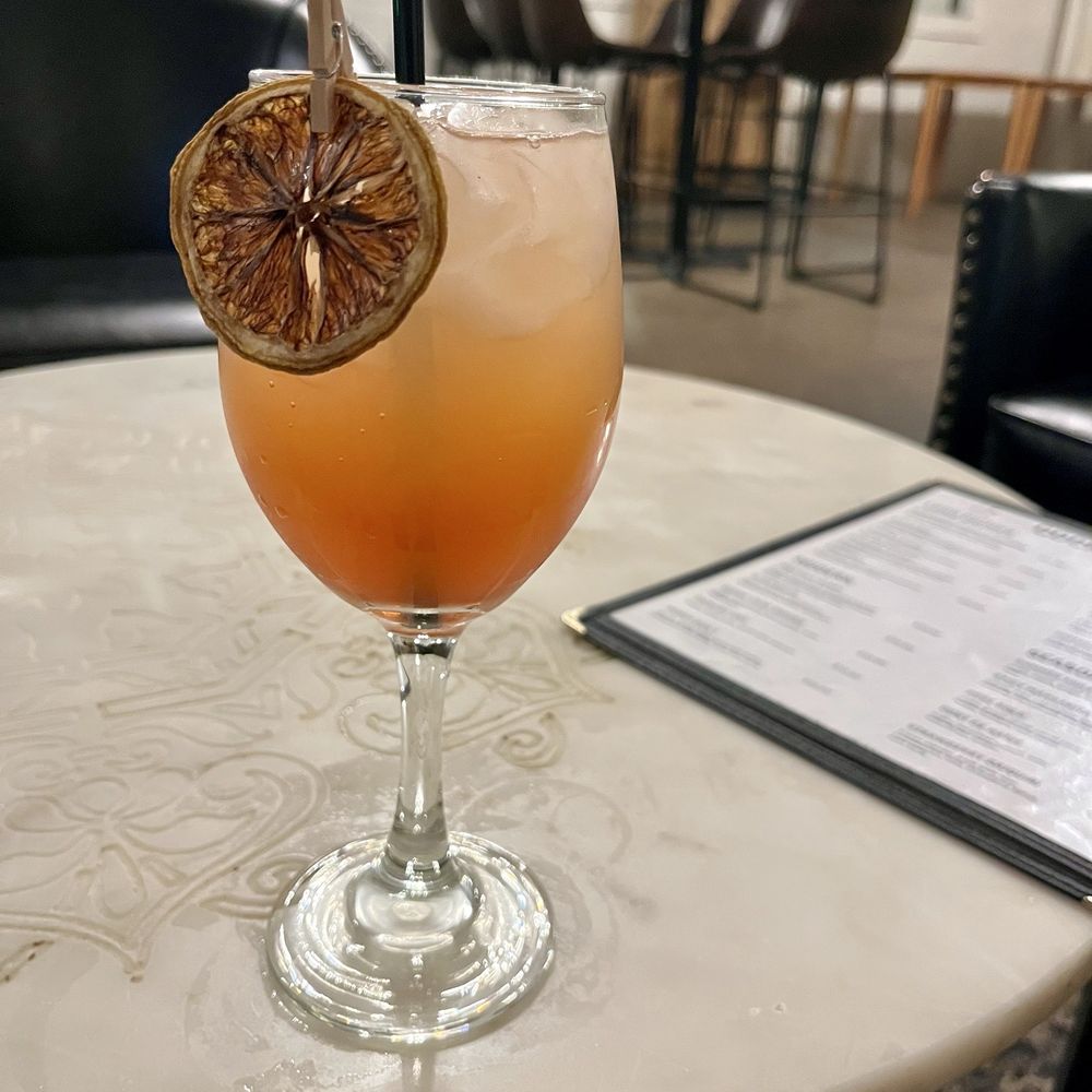 Relic Brewing Company - Poolside Gossip - Breweries Near Me - Plainville, Connecticut
