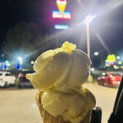 Braum's Ice Cream and Dairy Store - Double Dip Egg Nog.
