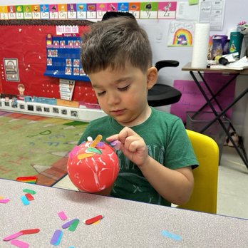 HoneyPot DayCare - Arts and crafts time. - Child Care & Day Care Near Me - Flushing, New York