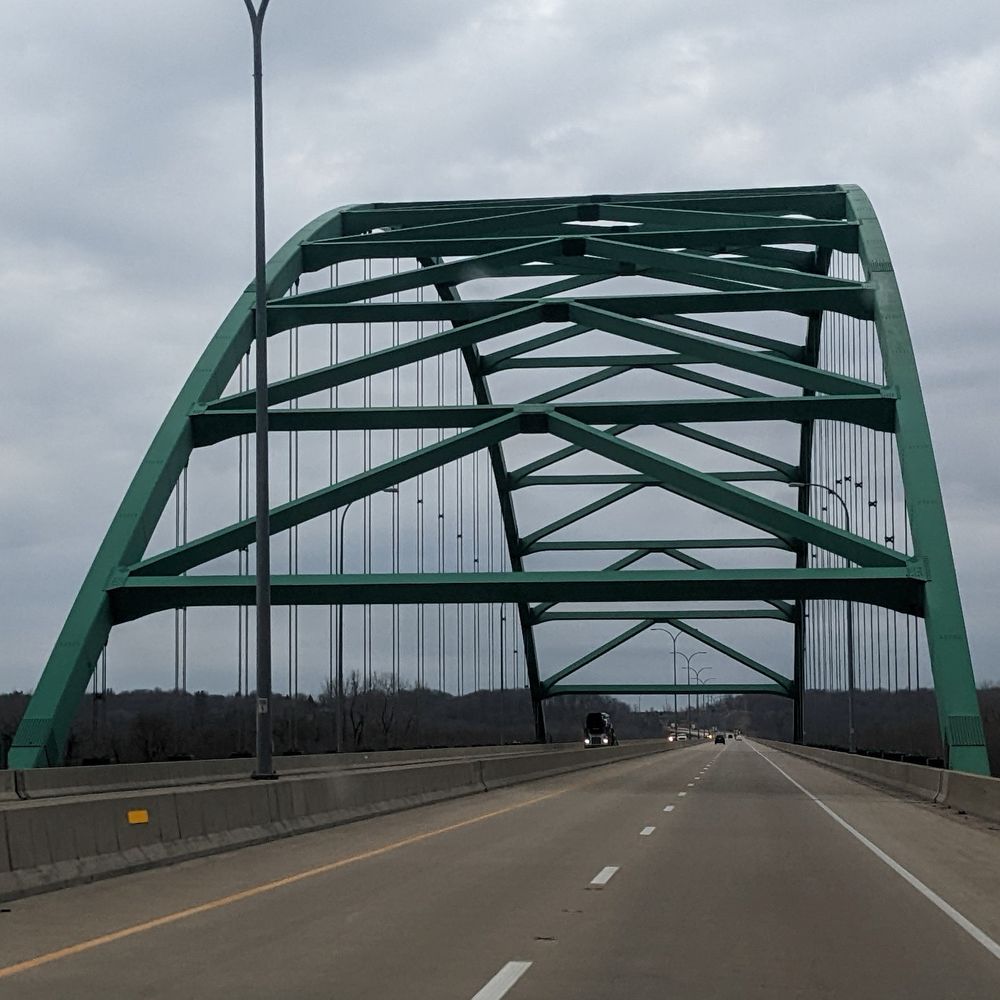 Abraham Lincoln Memorial Bridge - Abraham Lincoln Memorial Bridge, I-39 southbound between LaSalle and Oglesby - Landmarks & Historical Buildings Near Me - Oglesby, Illinois