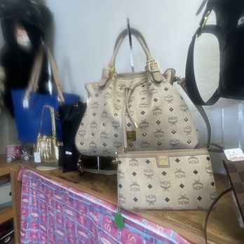 Classy Rags - Purses authentic! - Thrift Stores Near Me - Lodi, California