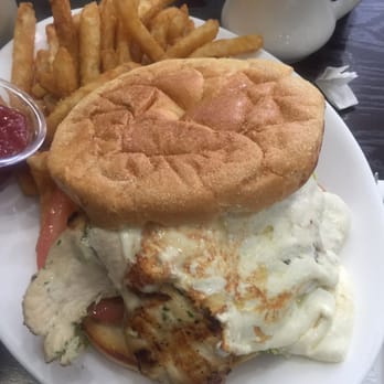 The Chef's Corner - Chicken sandwich, great. I'd have this again - New American Near Me - Mineola, New York The Chef's Corner - Chicken sandwich, great. I'd have this again - New American Near Me - Mineola, New York