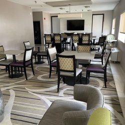La Quinta Inn by Wyndham - Lobby