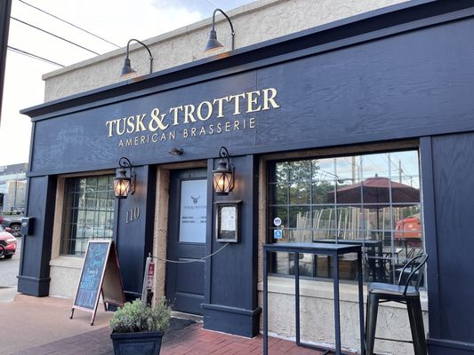 Tusk & Trotter American Brasserie Bentonville by null
