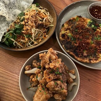 Di An Di - papaya salad, cha chung, and chicken wings, - Vietnamese Near Me - Brooklyn, New York Di An Di - papaya salad, cha chung, and chicken wings, - Vietnamese Near Me - Brooklyn, New York