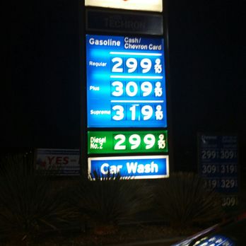 Chevron - gas prices at a gas station - Gas Stations Near Me - Apple Valley, California