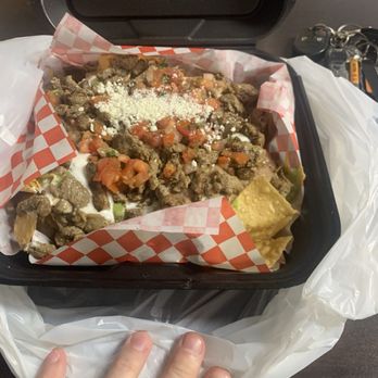 Checo's Taco Shop - Super Nachos with carne asada - Tacos Near Me - Scottsdale, Arizona Checo's Taco Shop - Super Nachos with carne asada - Tacos Near Me - Scottsdale, Arizona