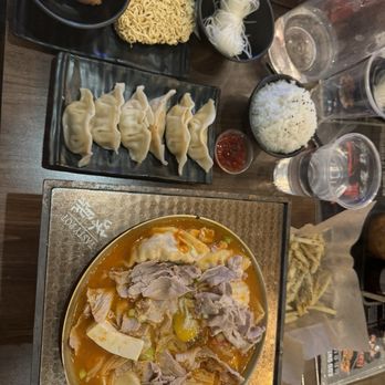 Tasty Pot - 7. Kimchi Dumpling Hot Soup 26. Instant Noodle & Truffle Fries - Hot Pot Near Me - Alhambra, California Tasty Pot - 7. Kimchi Dumpling Hot Soup 26. Instant Noodle & Truffle Fries - Hot Pot Near Me - Alhambra, California