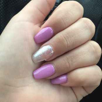 Queen Nails - Nail Salons Near Me - Everett, Washington