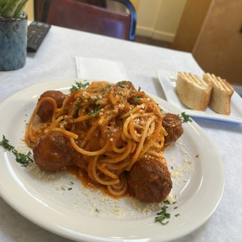 Buona Italia Caffe - Spaghetti and meatballs, taste like Im In Italy :) - Italian Near Me - Pacifica, California