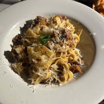 Iveta - Downtown - Bolognese - Italian Near Me - Santa Cruz, California Iveta - Downtown - Bolognese - Italian Near Me - Santa Cruz, California