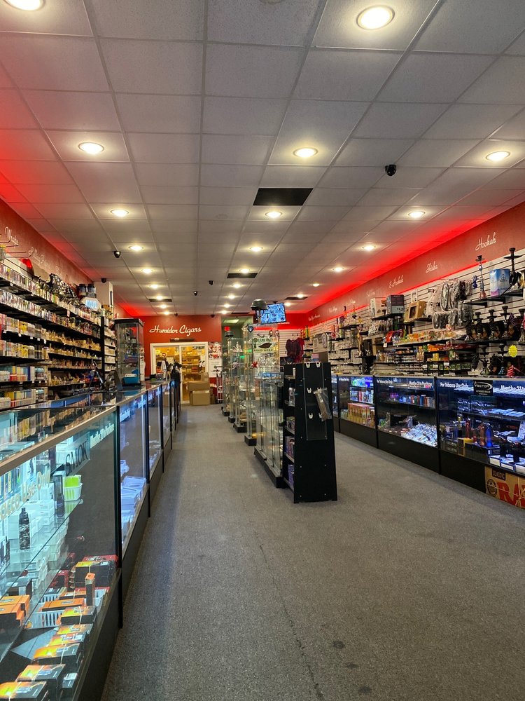 SMOKENCHILL Updated September 2024 25 Photos & 34 Reviews 11150